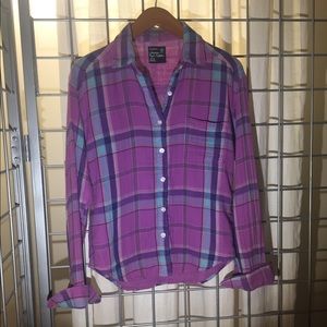 American Eagle Flannel button up top